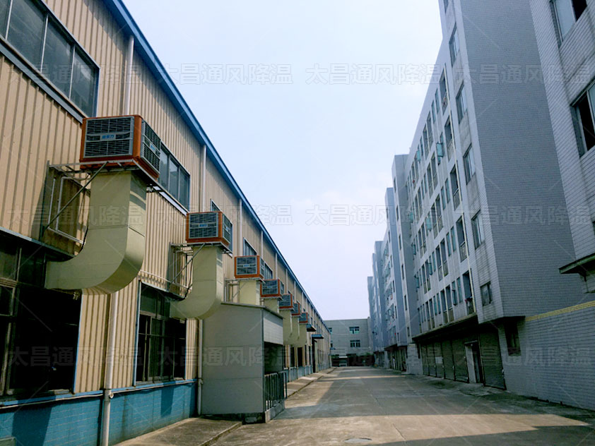 車間降溫方案配置節(jié)能環(huán)?？照{(diào)，使用效果沒話說