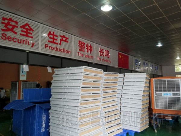 車間通風(fēng)降溫設(shè)備那么多 為何用戶還是選環(huán)?？照{(diào)？